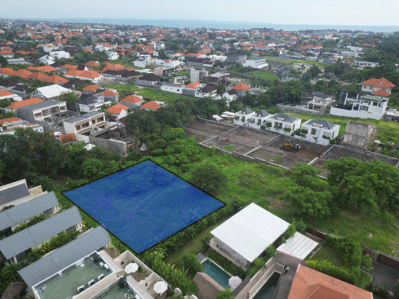 1300 m² land plot in Canggu, Pererenan, Leasehold 29.5 years
