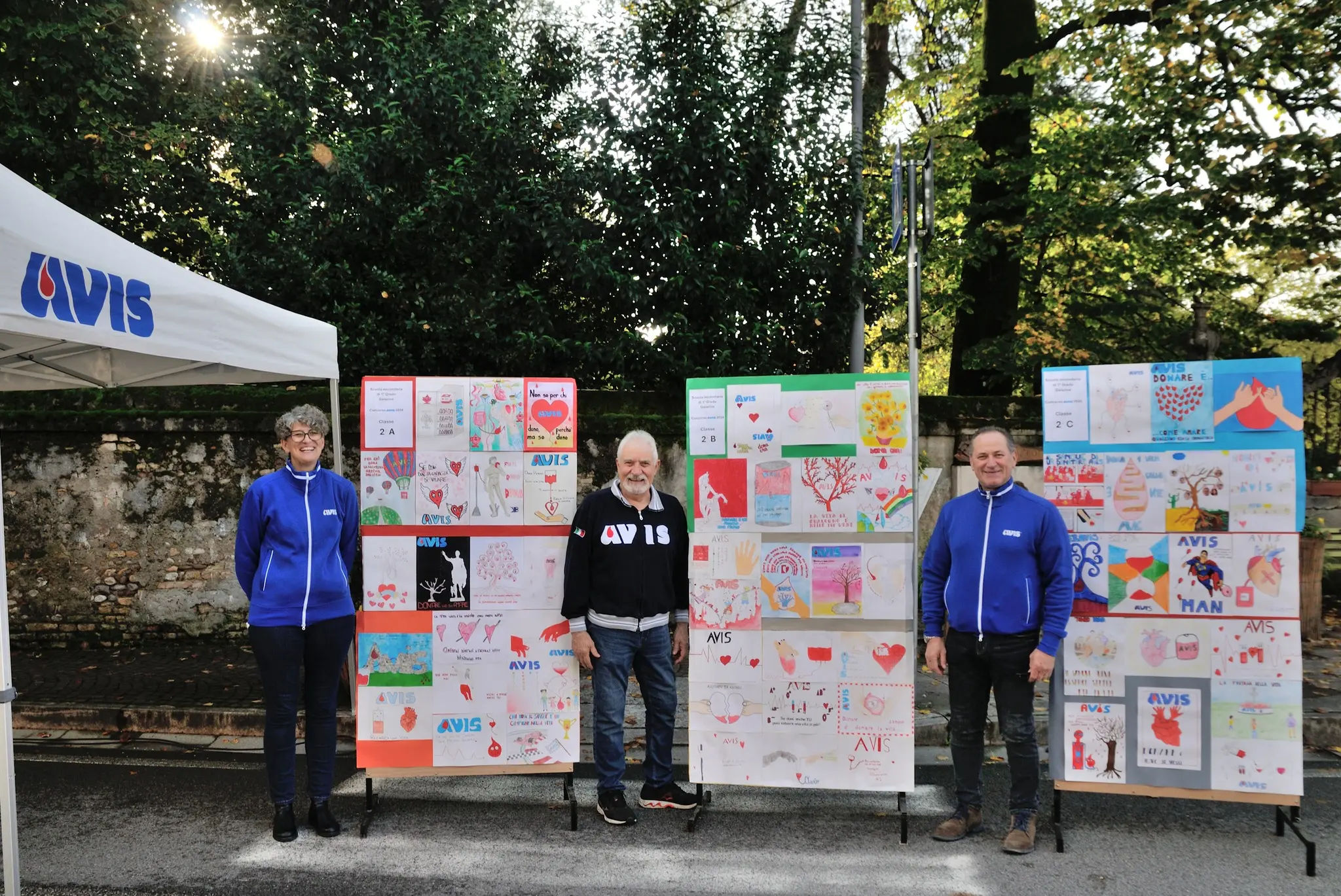 Mostra Avis e disegni dei ragazzi