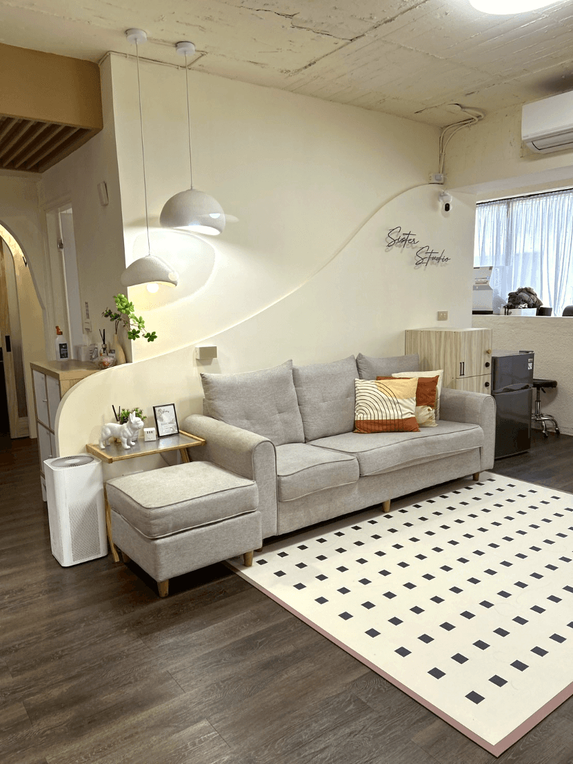 Modern hospital room