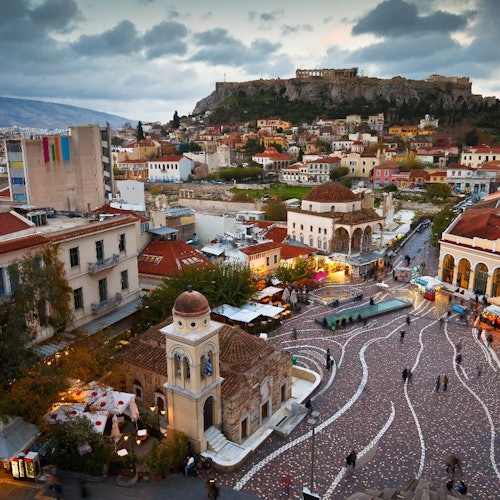 俯瞰蒙纳斯提拉奇广场