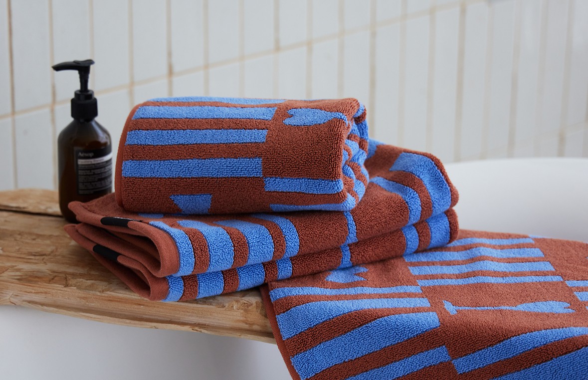 스웨이드 터치 쿠션