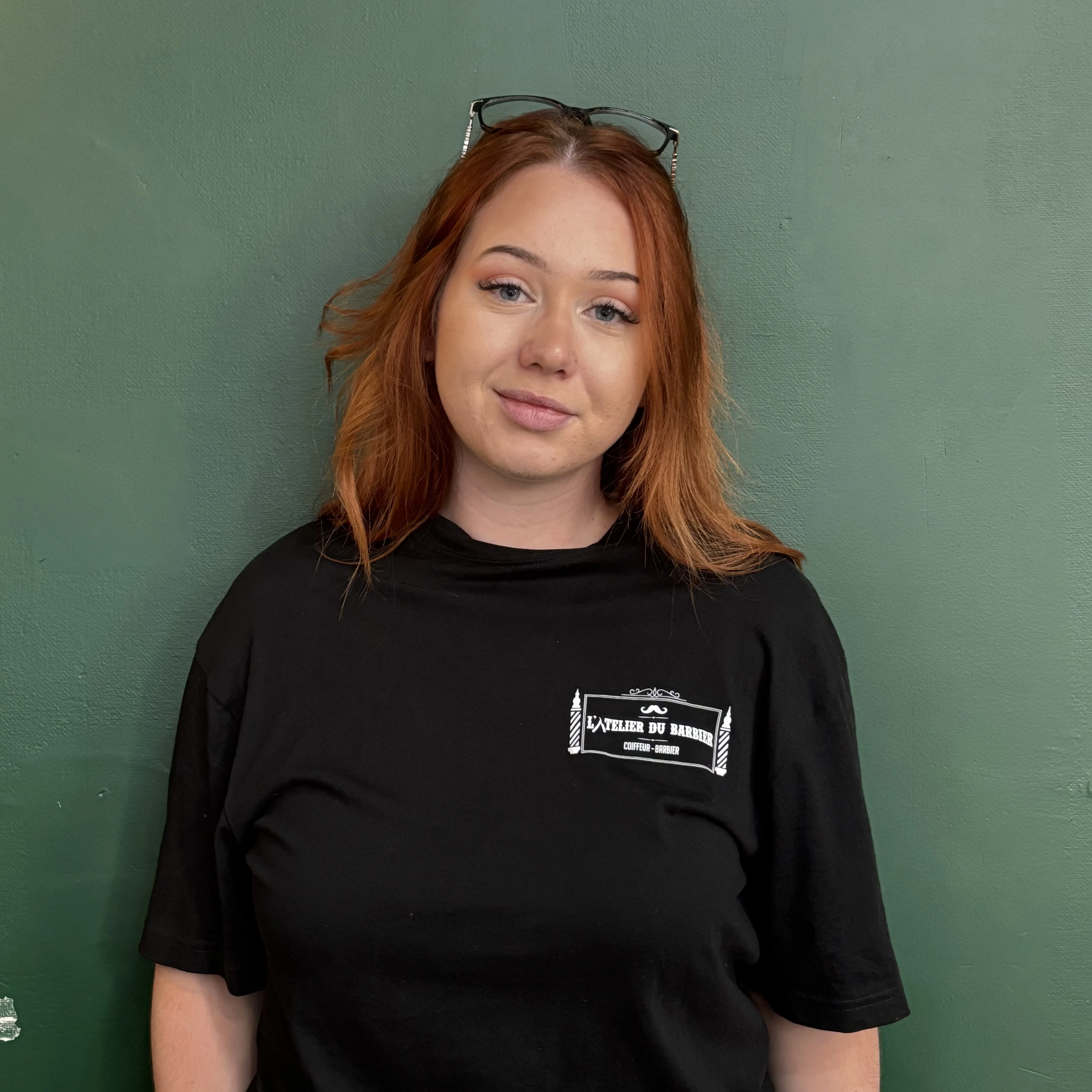 closeup photography of woman smiling