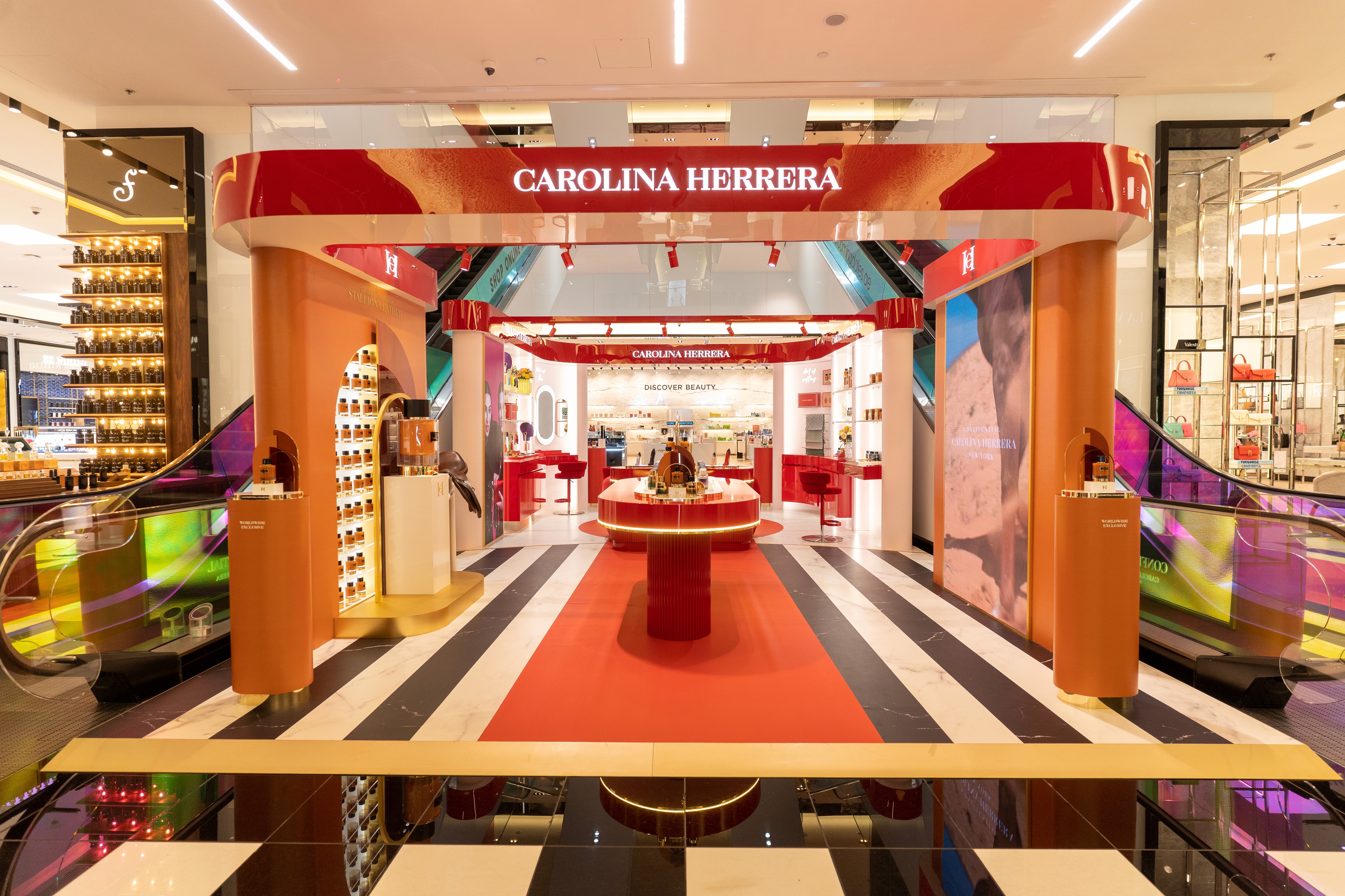 Carolina Herrera Pop Up | Pop Up Campaign Photoshoot | Relity Group