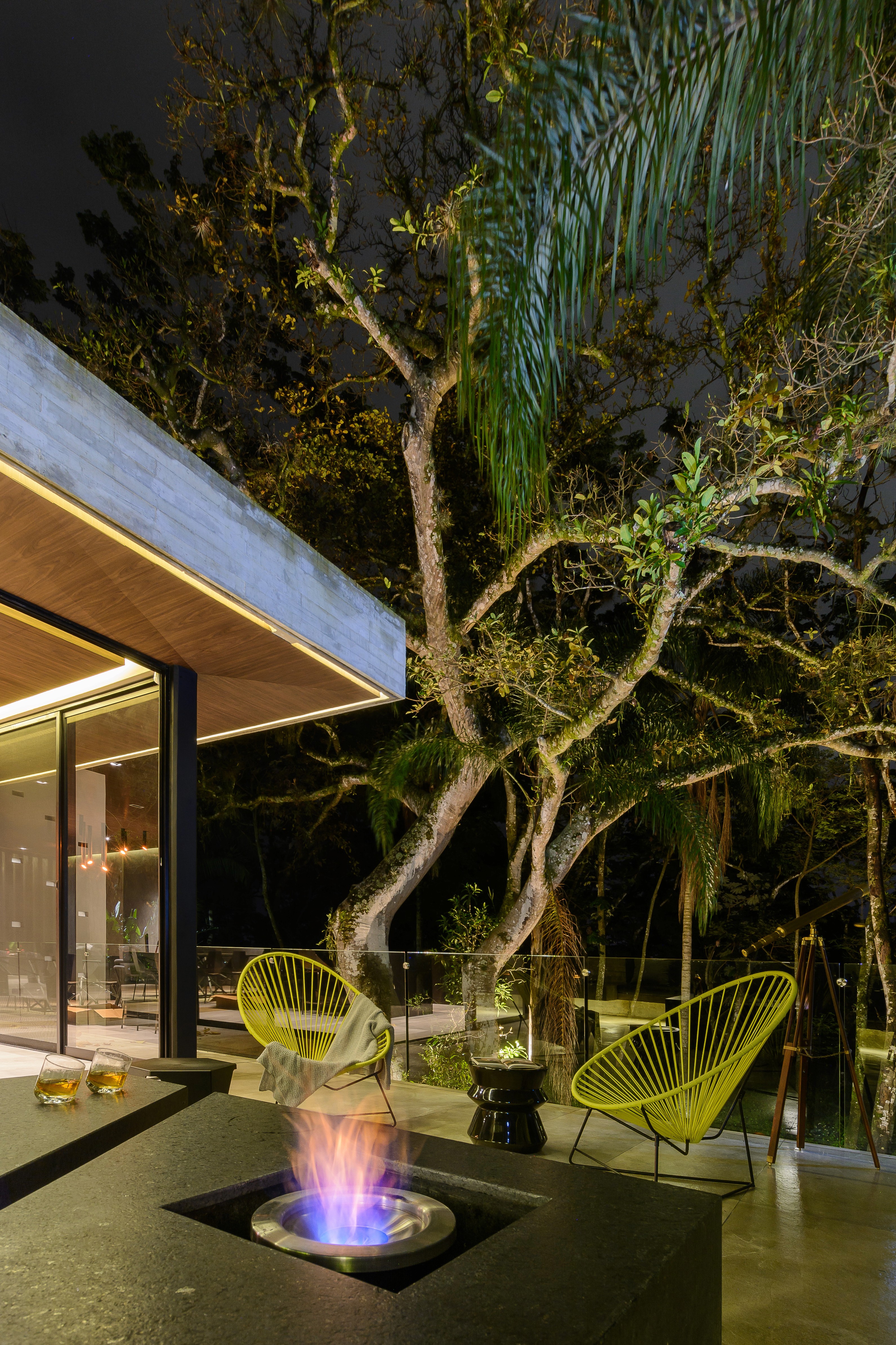 Image of modern living room