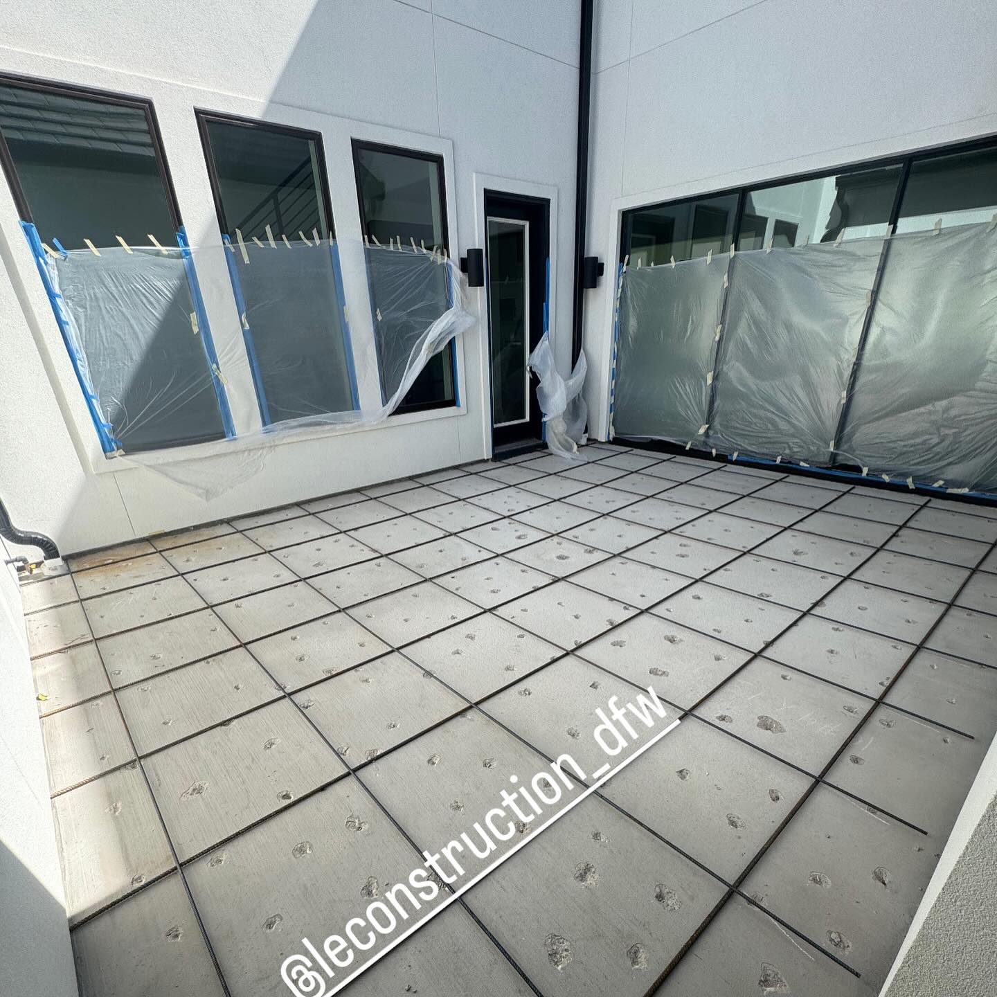 the roof of a building with a lot of solar panels on it