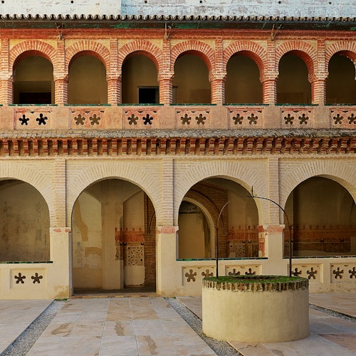 Itálica Roman Ruins & Medieval Monastery: Guided Tour + Transport from Seville tickets in Santiponce