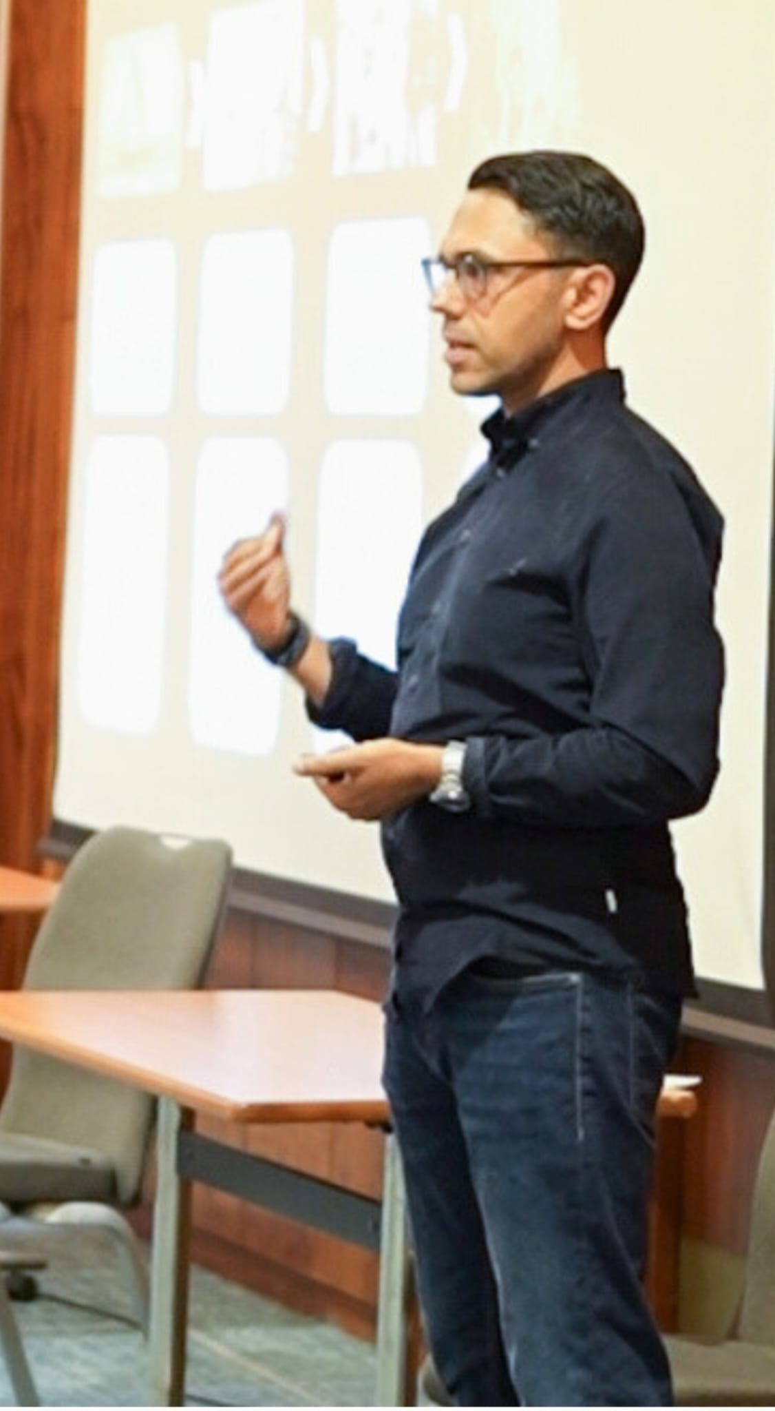 Rahim Hirji. AI Keynote Speaker London 