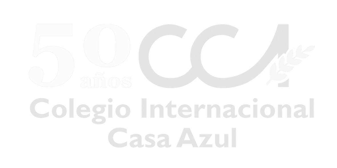 Logo Colegio Internacional Casa Azul, 50 años, alianza para orientación vocacional online