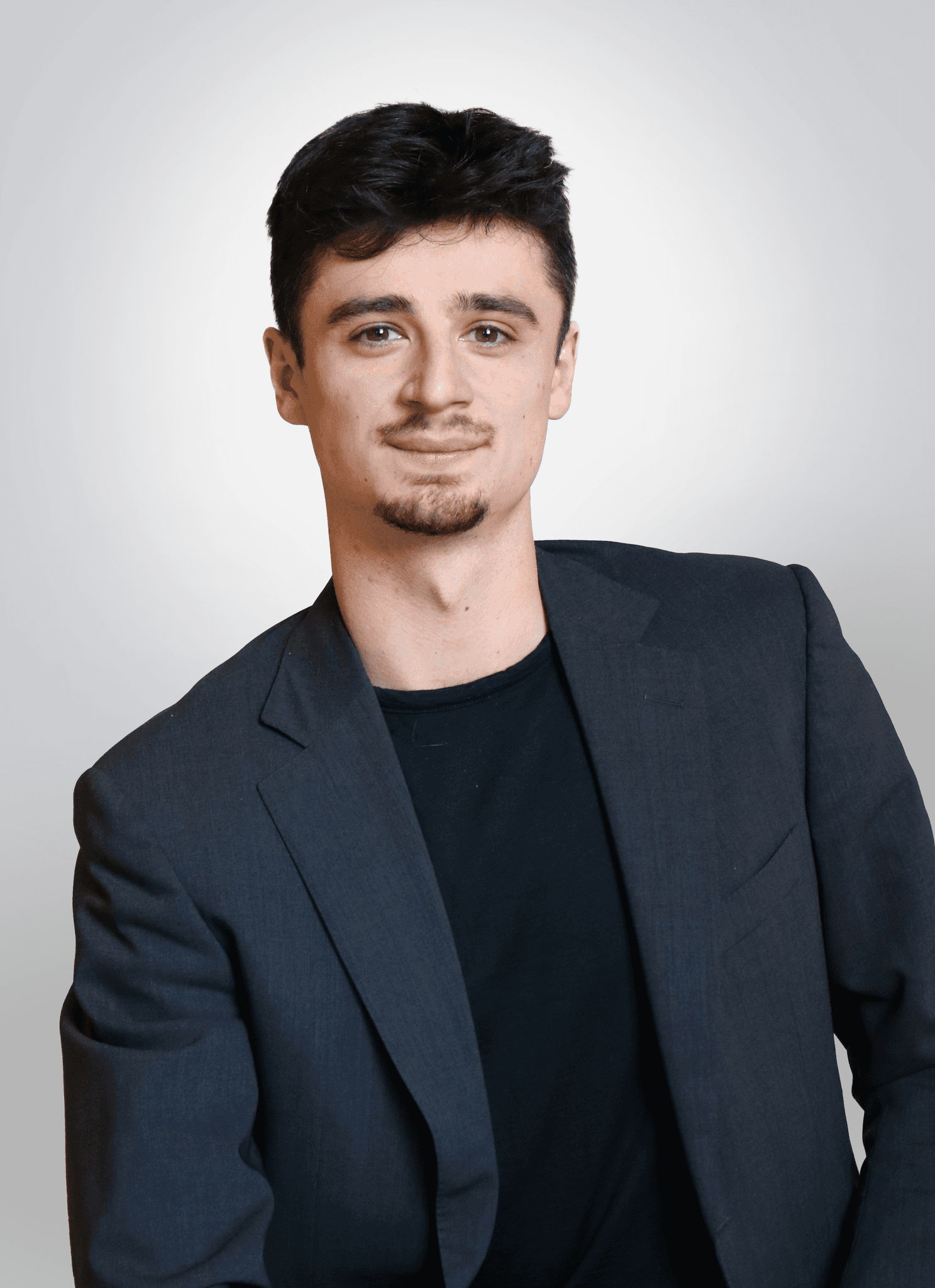 Felix Belisle Dockrill - CEO & Cofounder at Axya