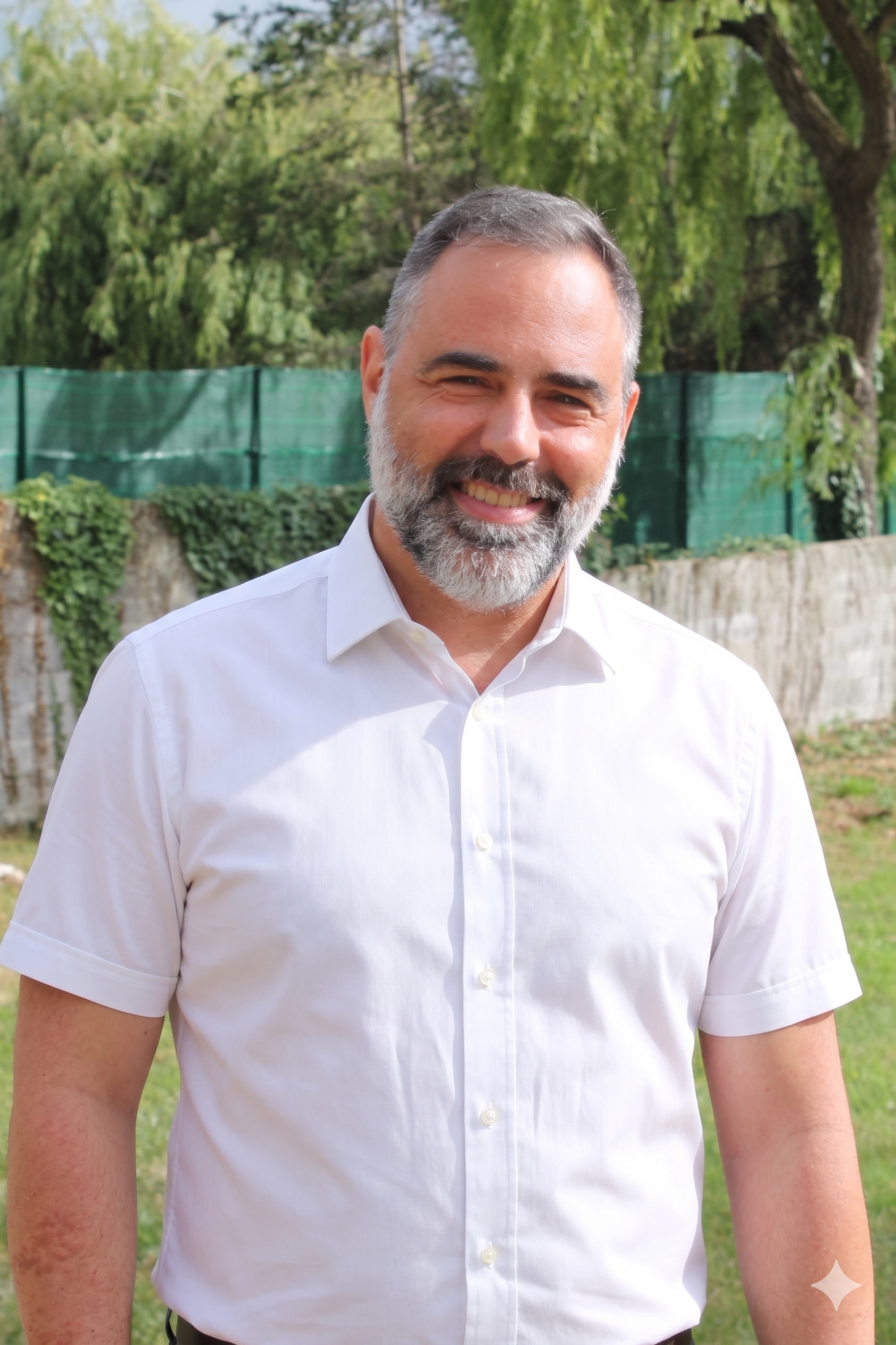 Fernando, director de Ruach