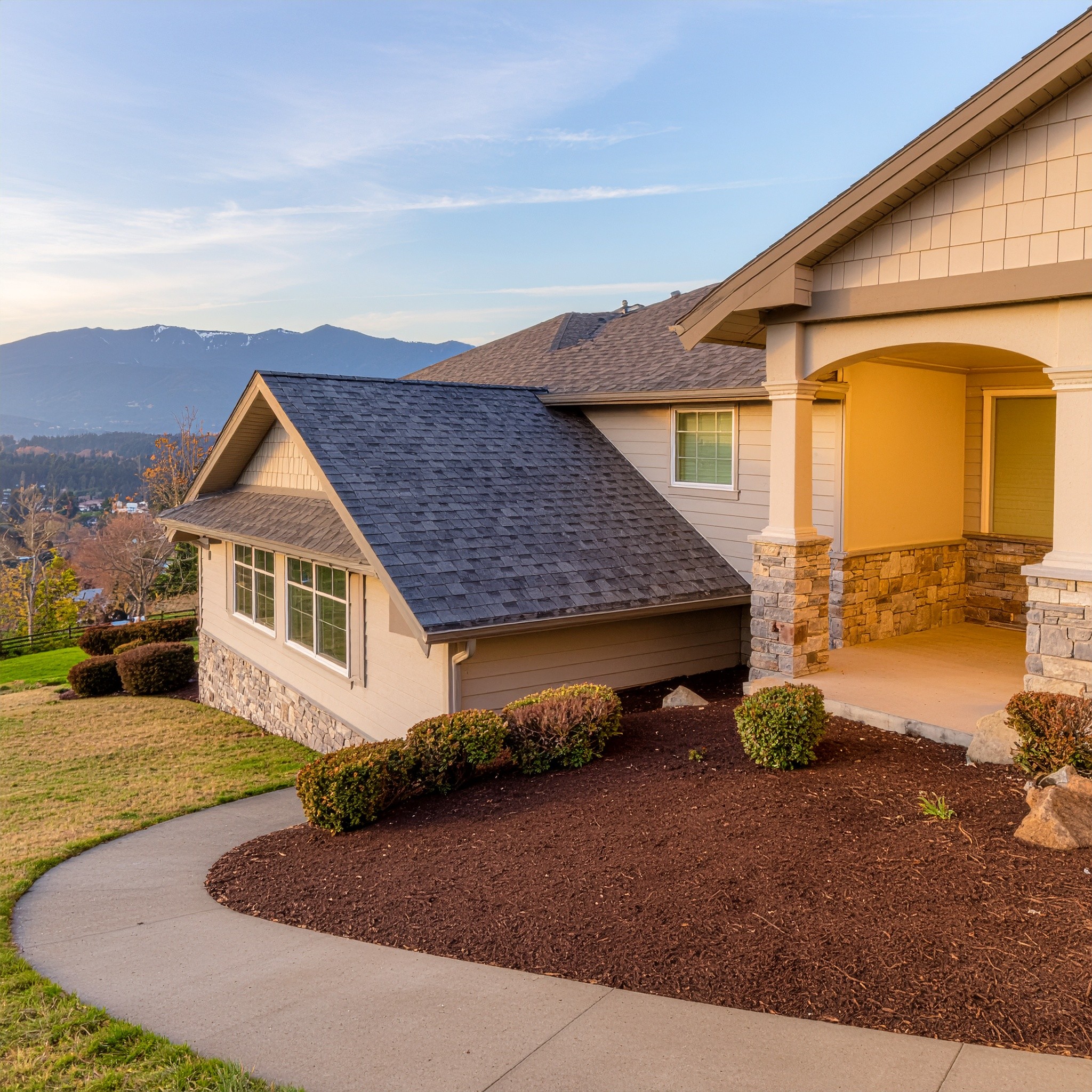 New roof on home in Talent, Oregon