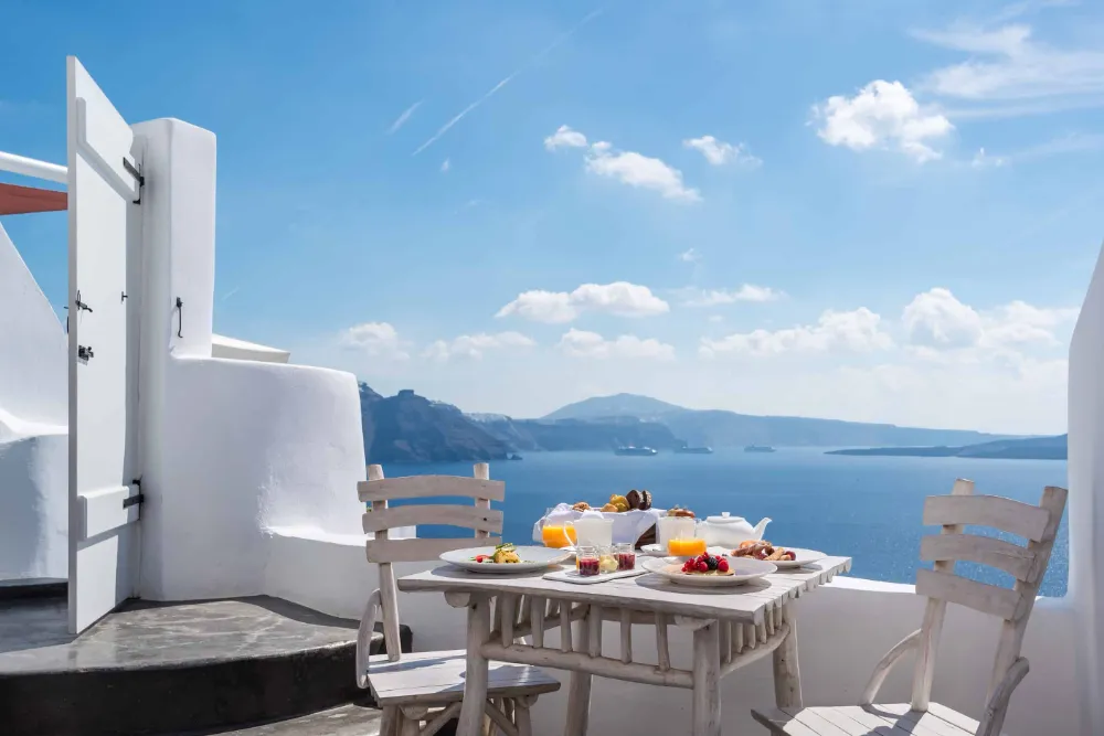 Honeymoon Adventure in Greece