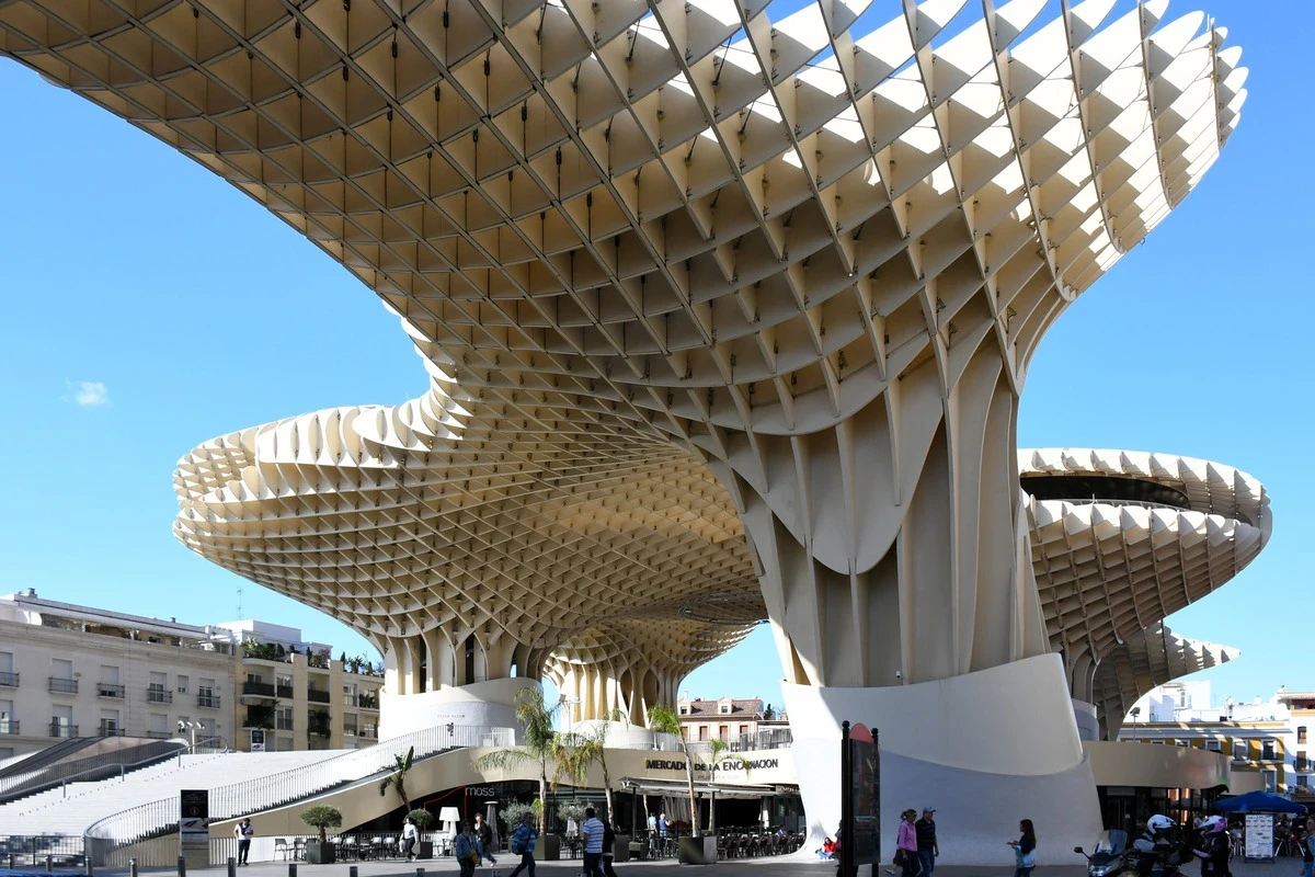  Seville Modern Shops | 17 Fashion Outlets Across Spain