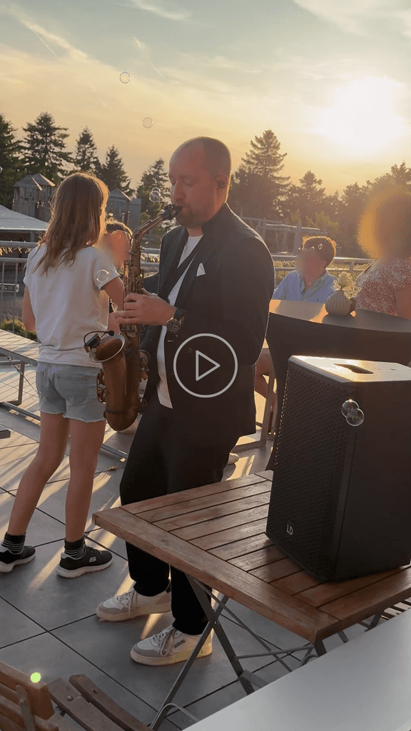 Fabian der Saxophonist auf dem großen feldberg