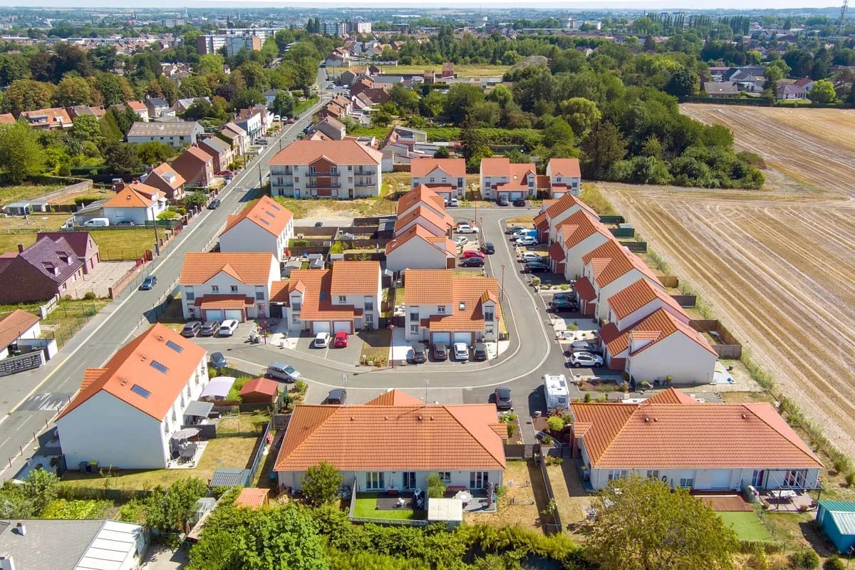 terrasse de bureaux extérieur avec verrière — photographie architecture intérieure Lille Nord | Anteale Yann Manac’h 2025
