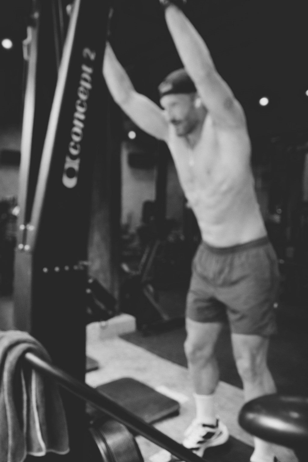 Concetrated triathlete grayscale