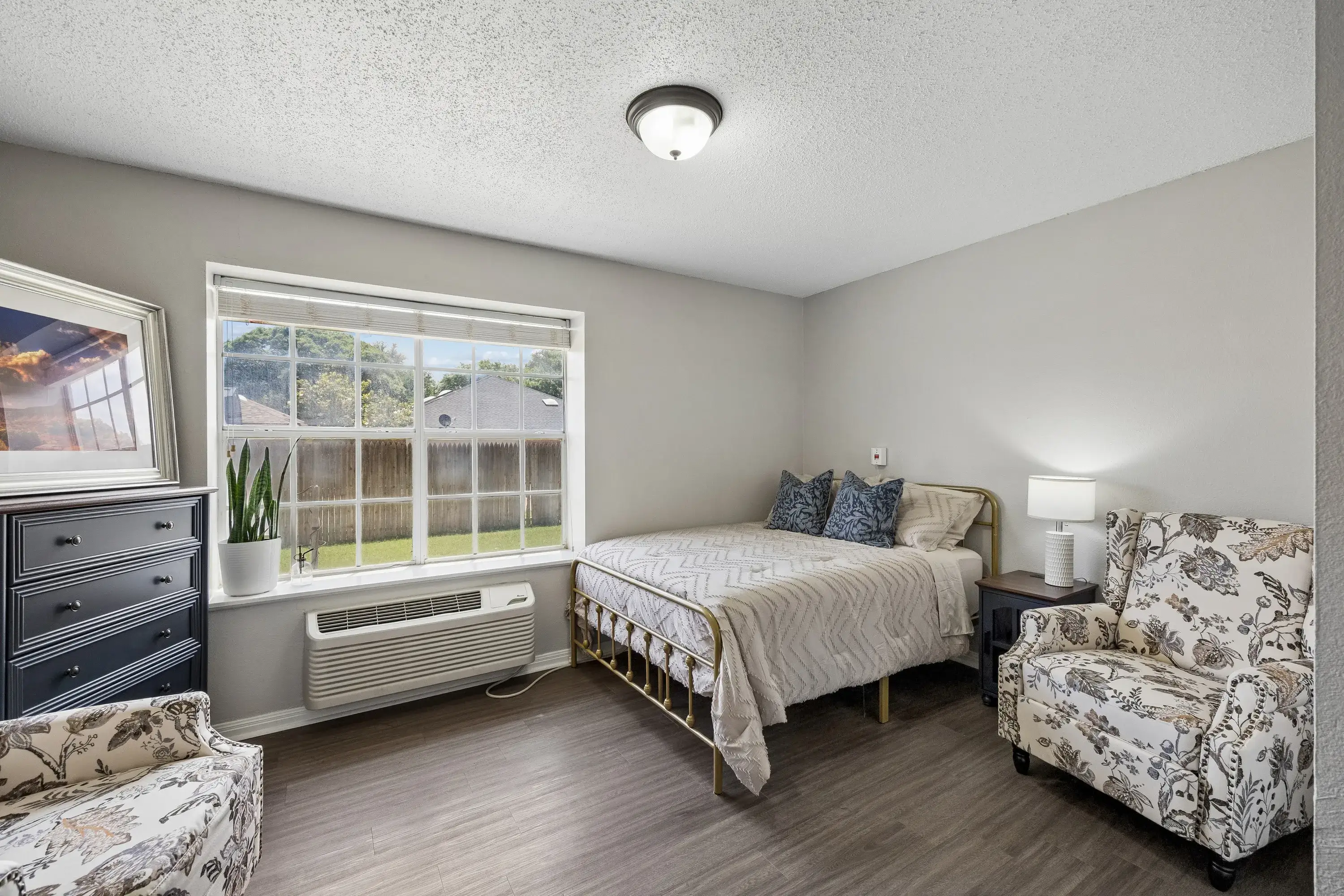 Hickory Terrace community photo 3