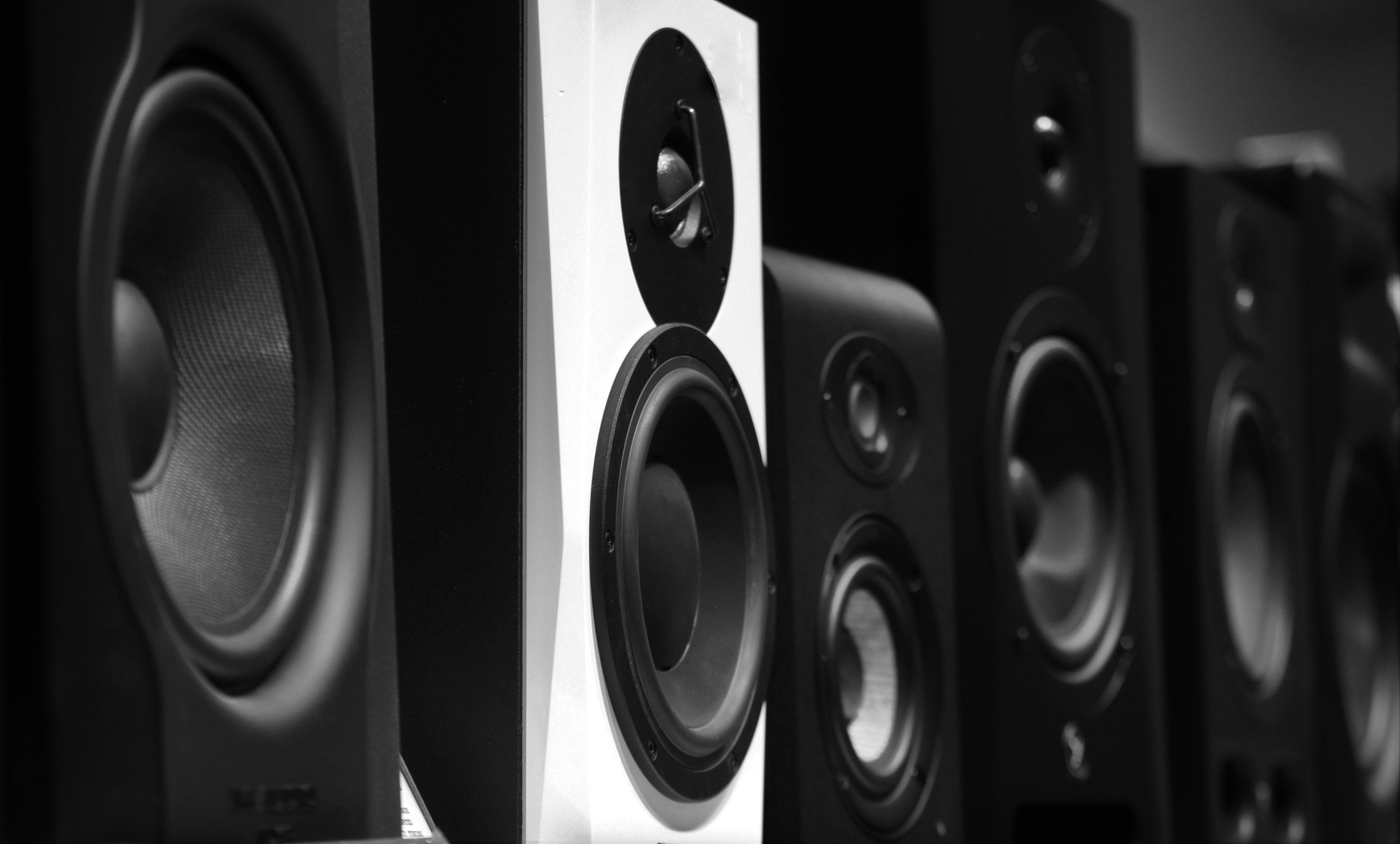 unique speakers in a line - Best Speakers for Music Production
