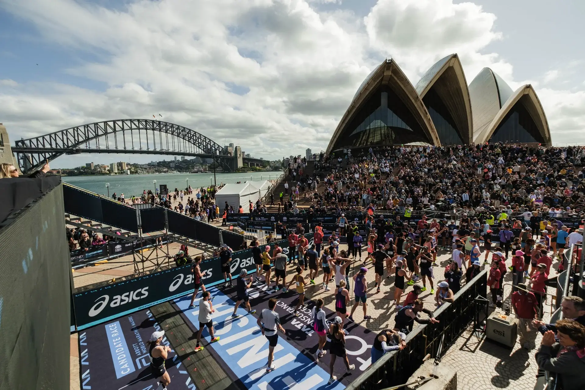 Sydney marathon Sportunity TRACX