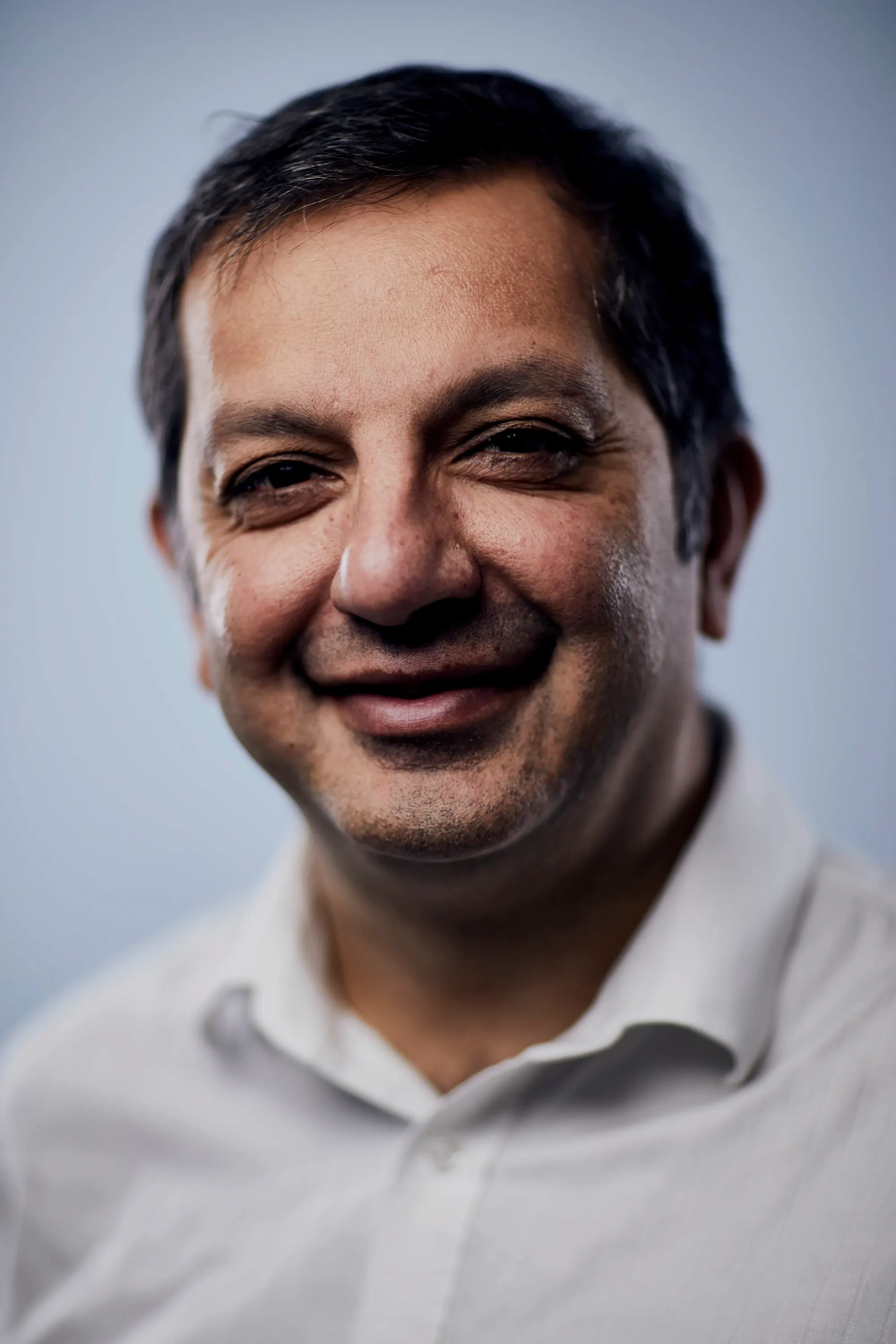 Sandeep Vithlani - Veles Consulting Associate Partner