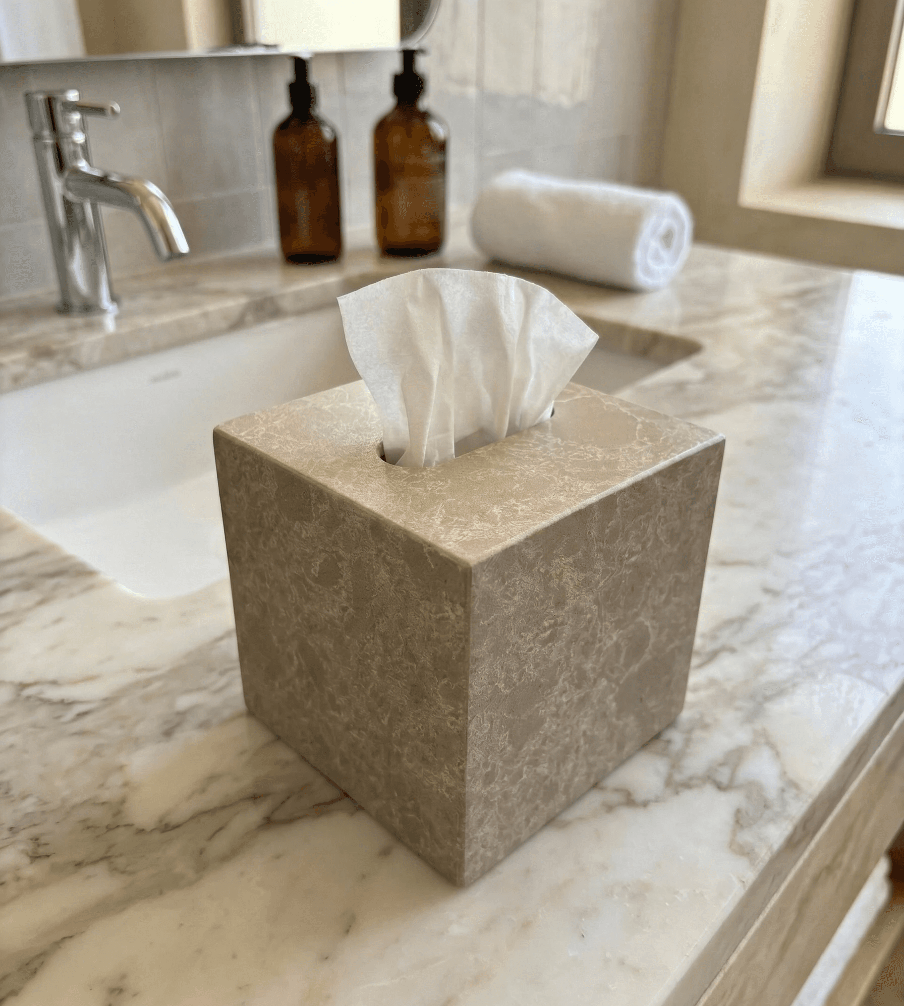 Bathroom tissue box holder