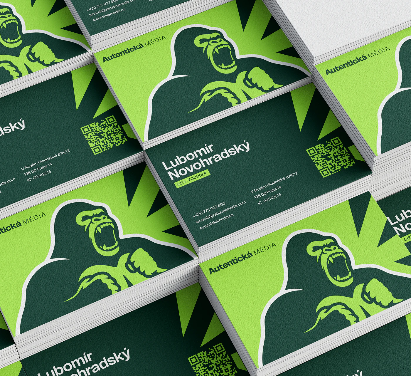 Branded business cards for Autentická Media.