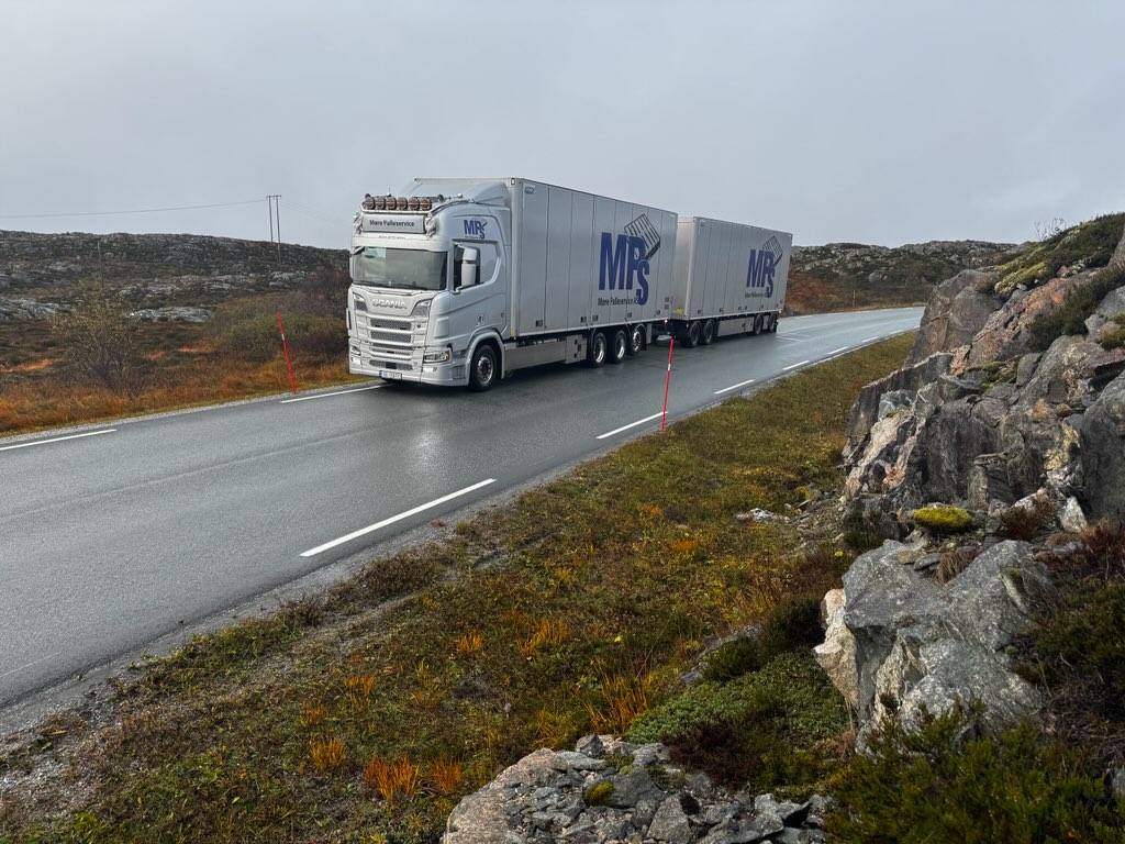 Gardener team at work