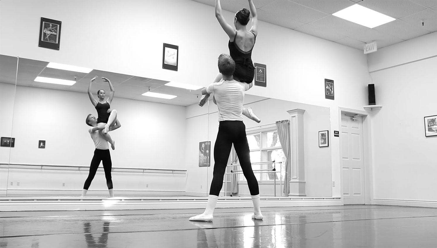 Blinkstorm-Creative-Promotional-Video-Production-Education-Dancers