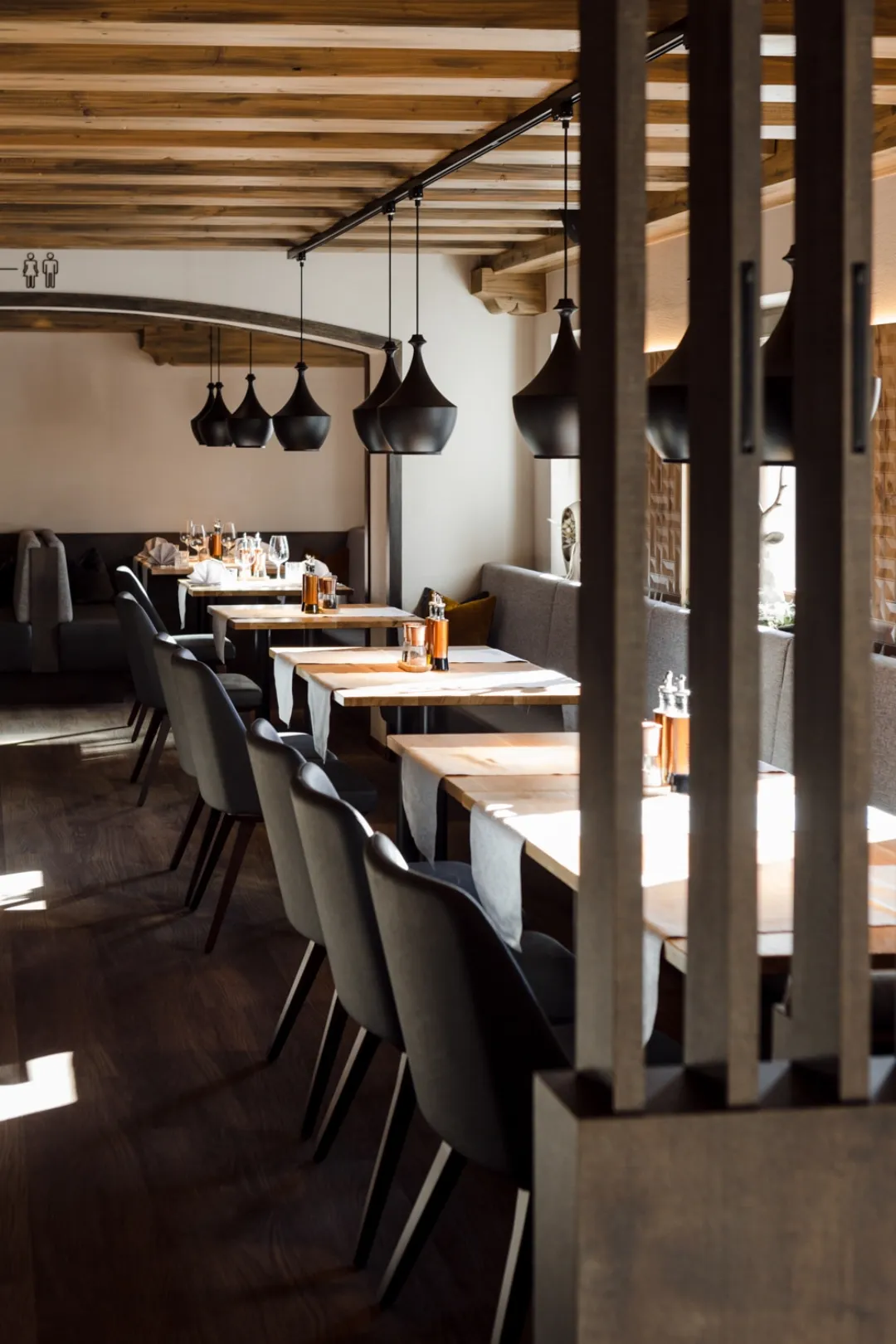 Bright restaurant dining room