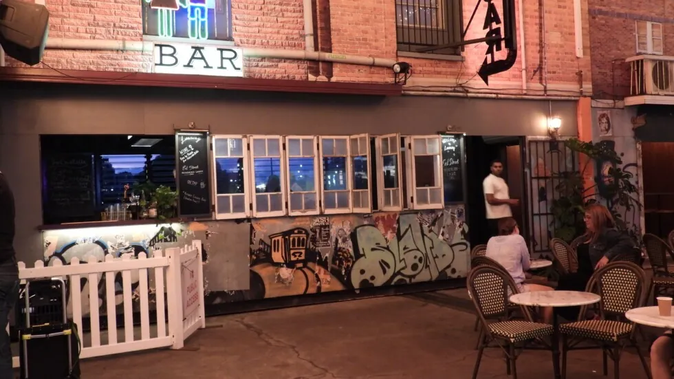Laneway Bar at Eat Street Northshore