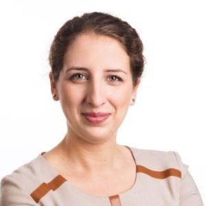 Photo of Marta Janczarski.