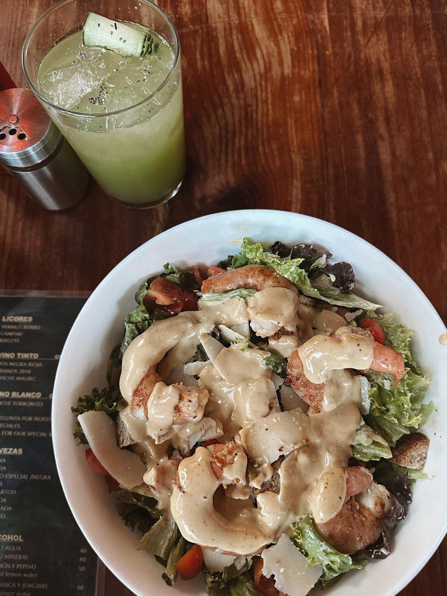 Shrimp restaurant Mundaka in Puerto Escondido, Mexico