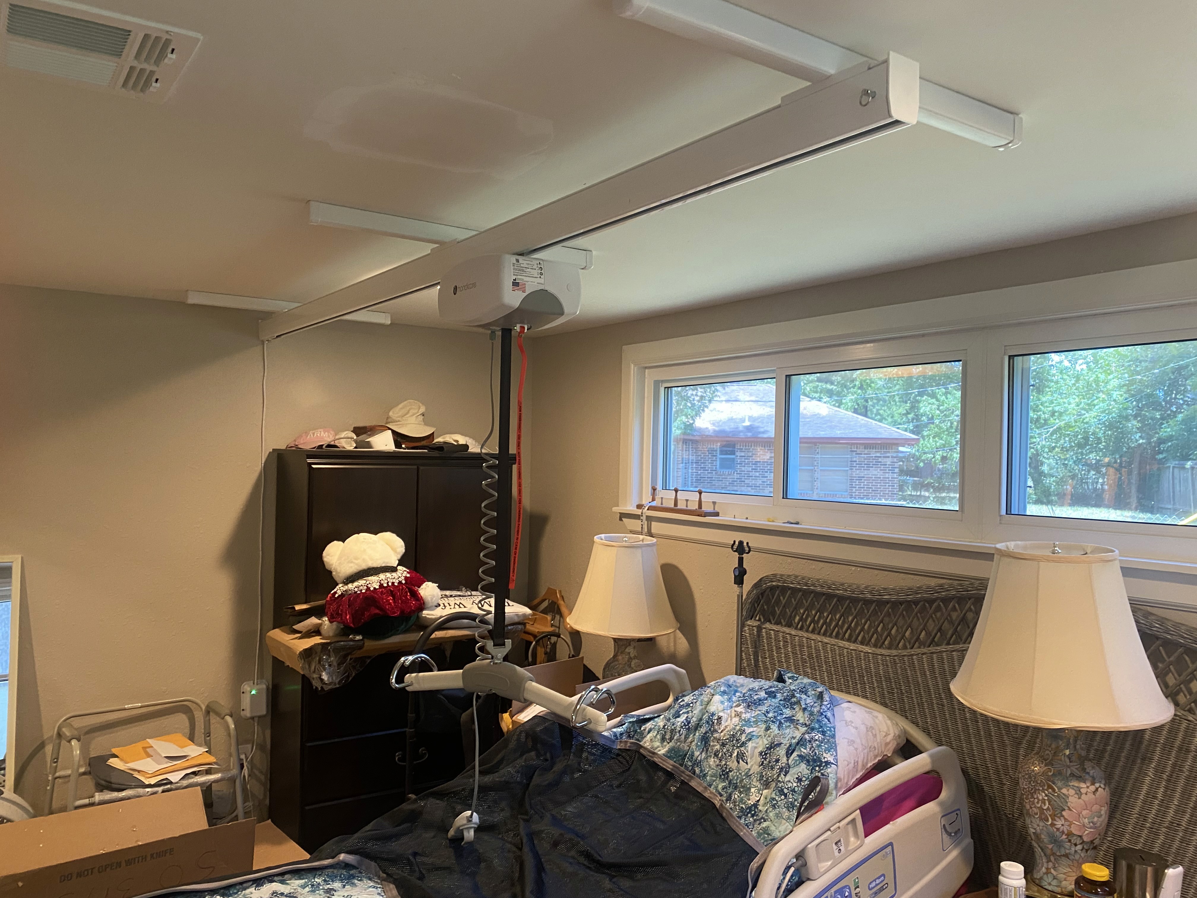 Ceiling patient lift installed in a Texas home