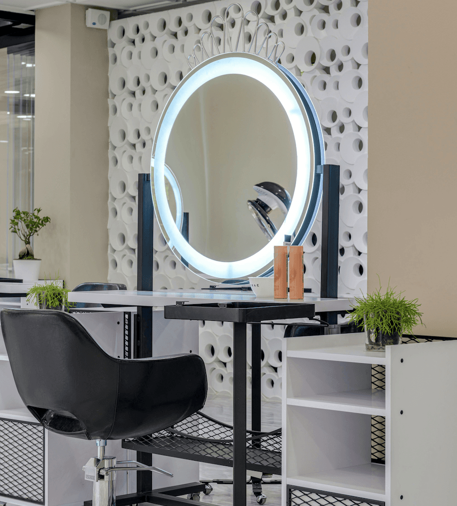 Man Iron White Cloth