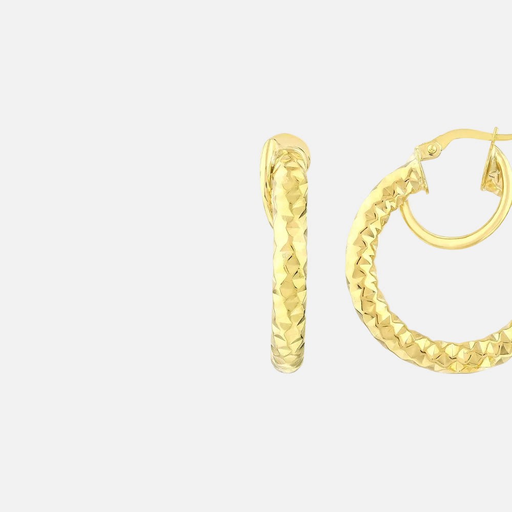 Assos 14 Ayar Altın Klasik Desenli Şık Halka Küpe Modeli