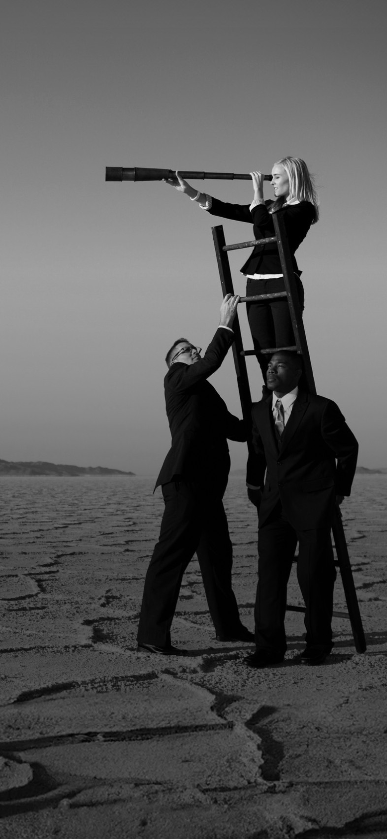 Tailored legal solutions for commercial success, Farahs Legal