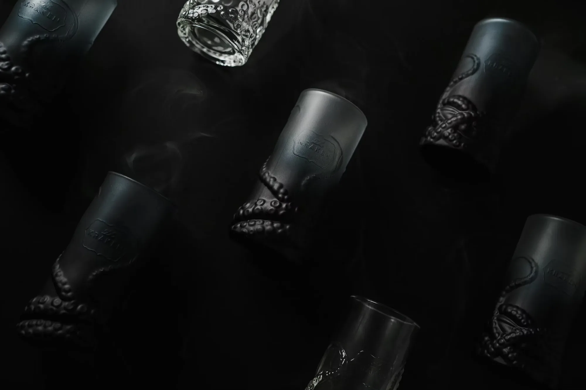 Kraken / Fresh.iD — project image 02 by Roman Olinchuk. 香港攝影、創意影像及視覺敘事作品。