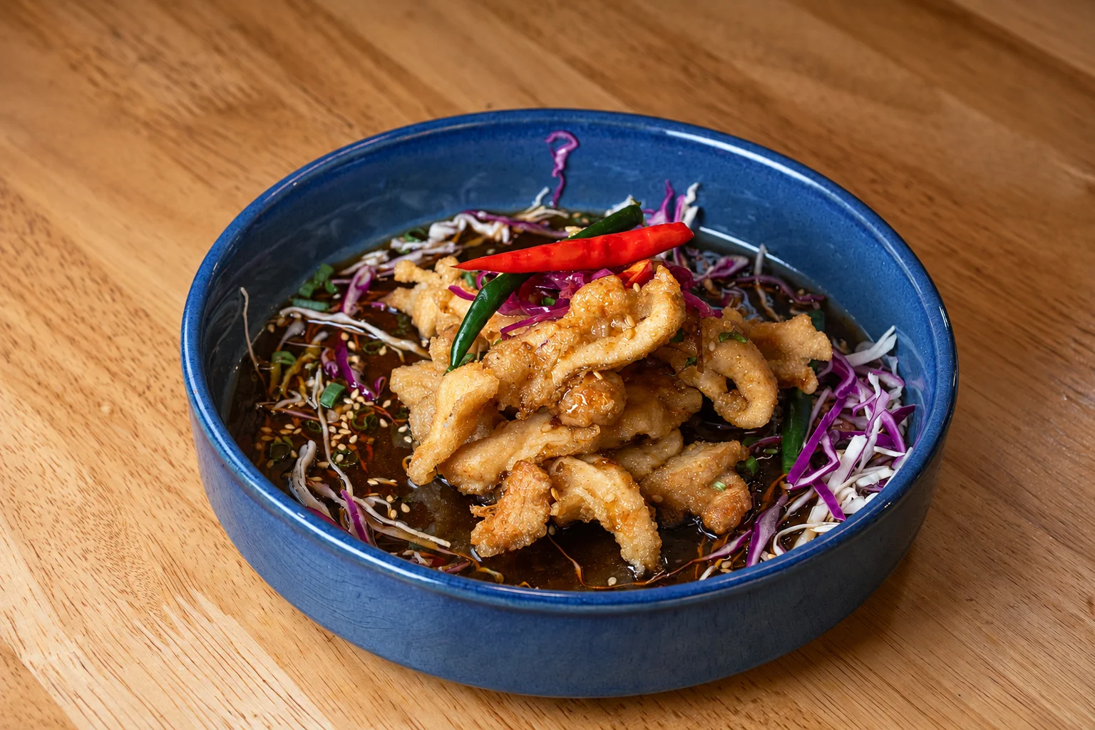 Crispy chicken with chilli sauce at Bungeo