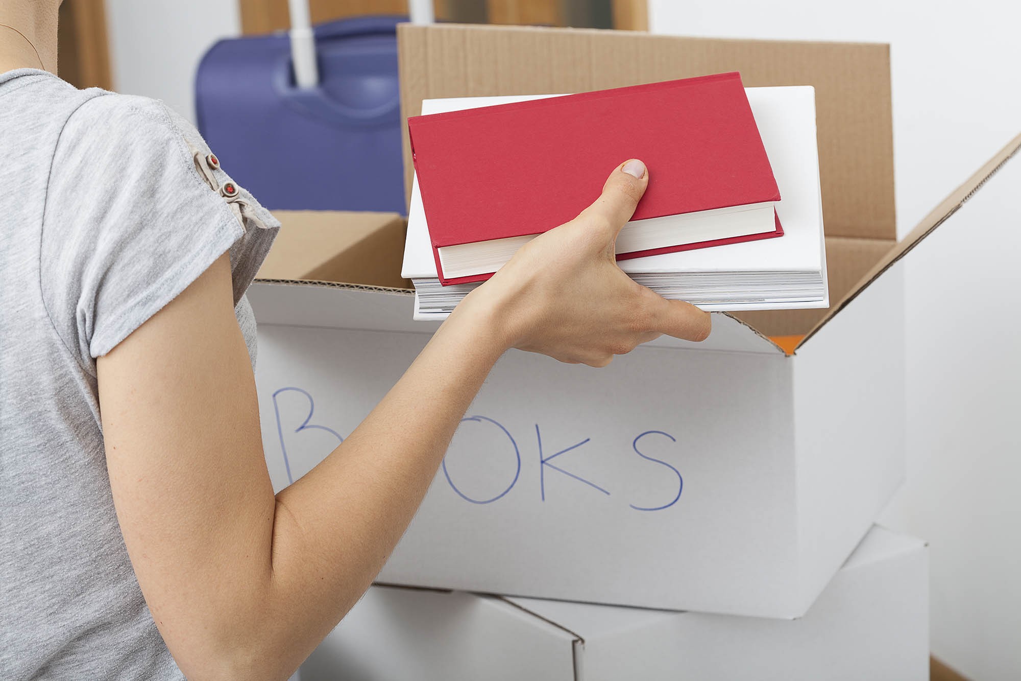 Takeaways on How to Pack Books for Moving