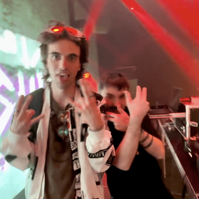 Cover singlu Dneska si dám (výjimečně) od Skadru, Disk_kurz