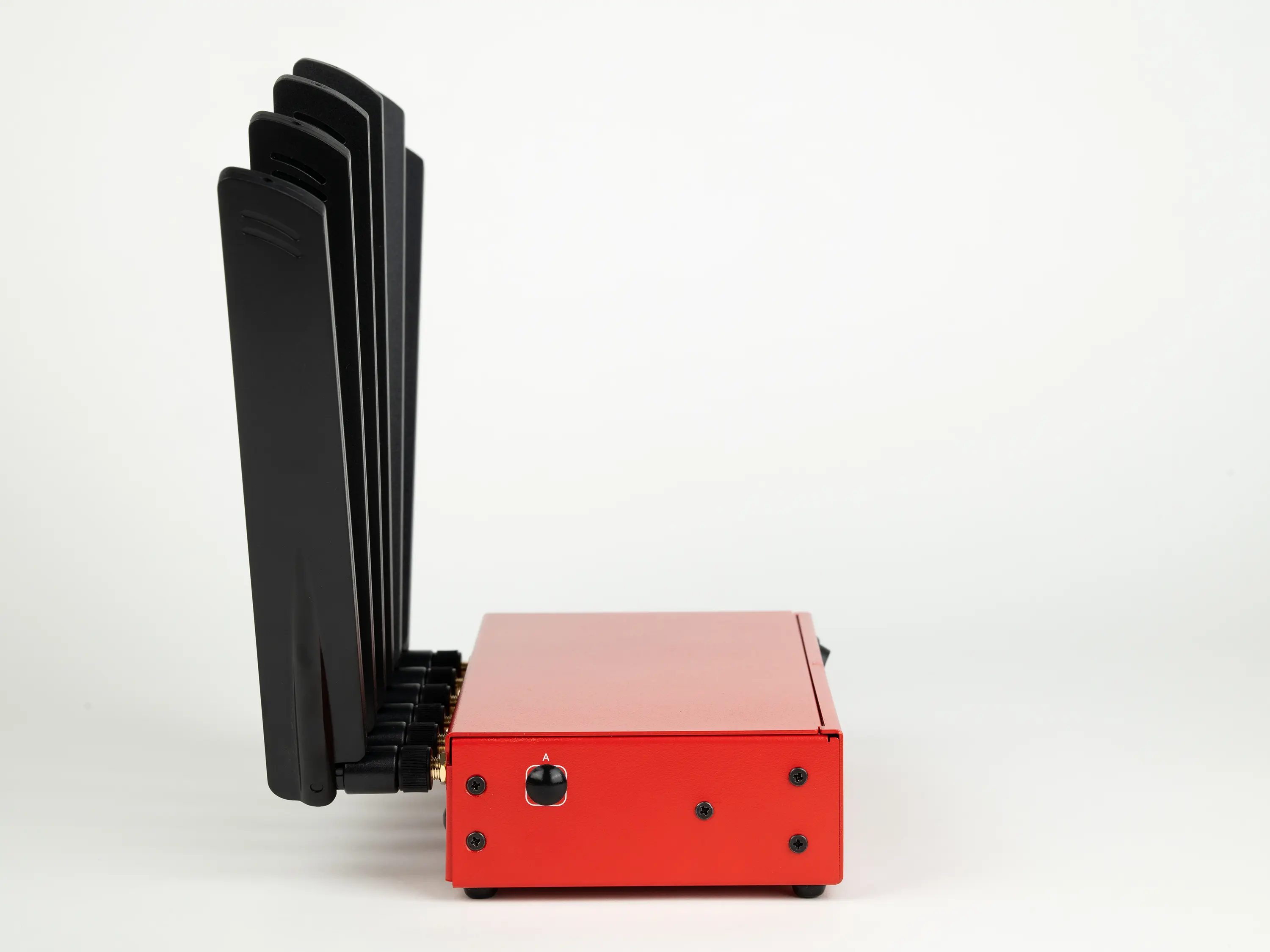 MRNET 004 Plus Cellular Bonding Gateway 