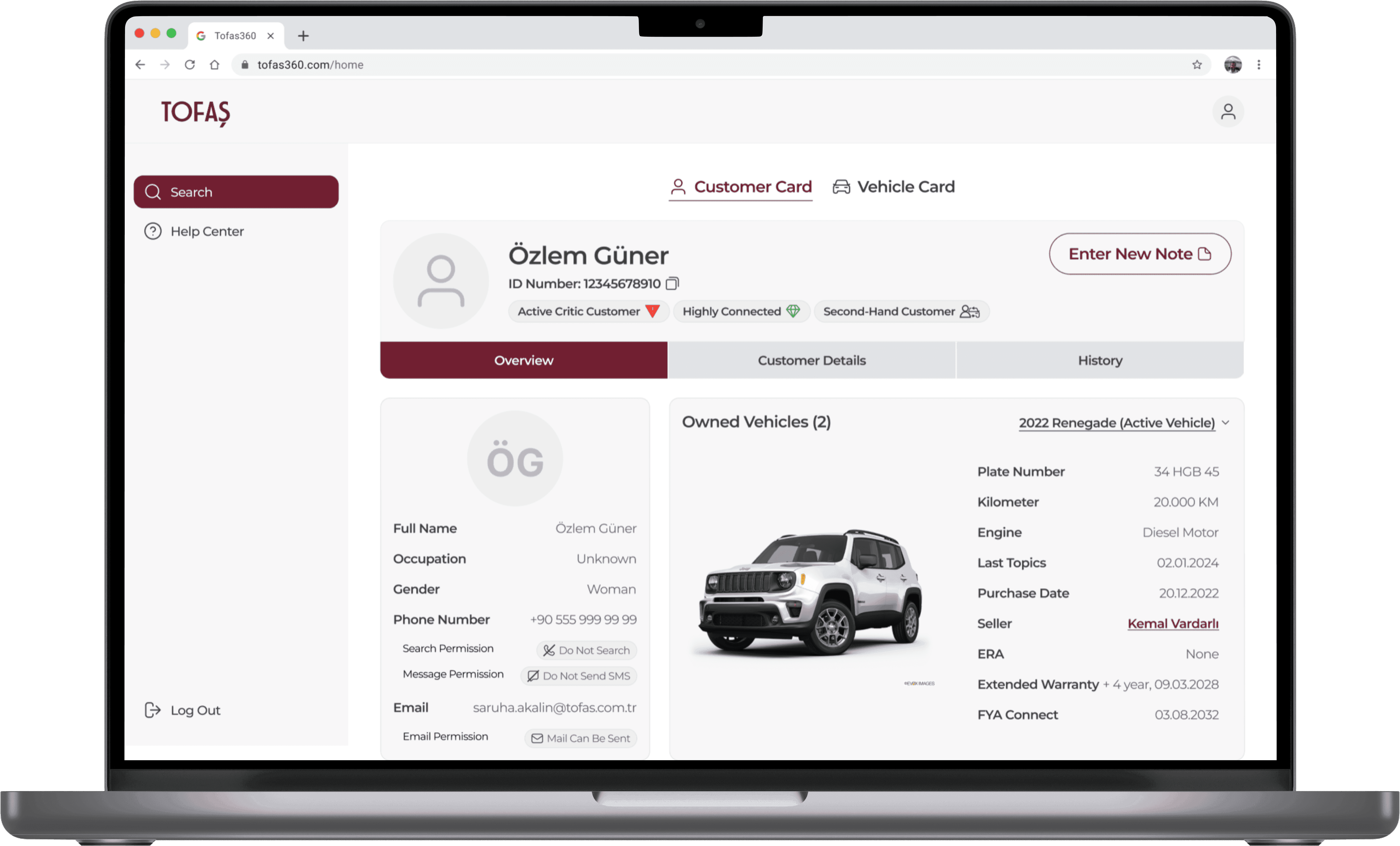 Portrait of Etkin Ucbudak