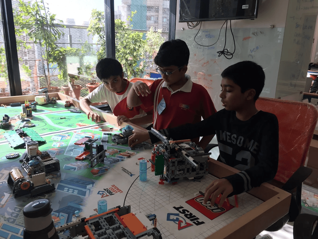 Man photographing granite cliffs in yosemite national park