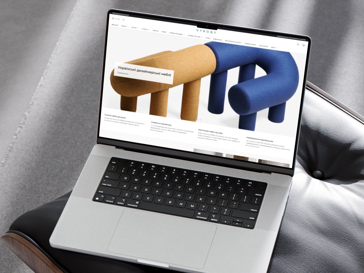 Handmade product page presenting artisan craft item details and marketplace features