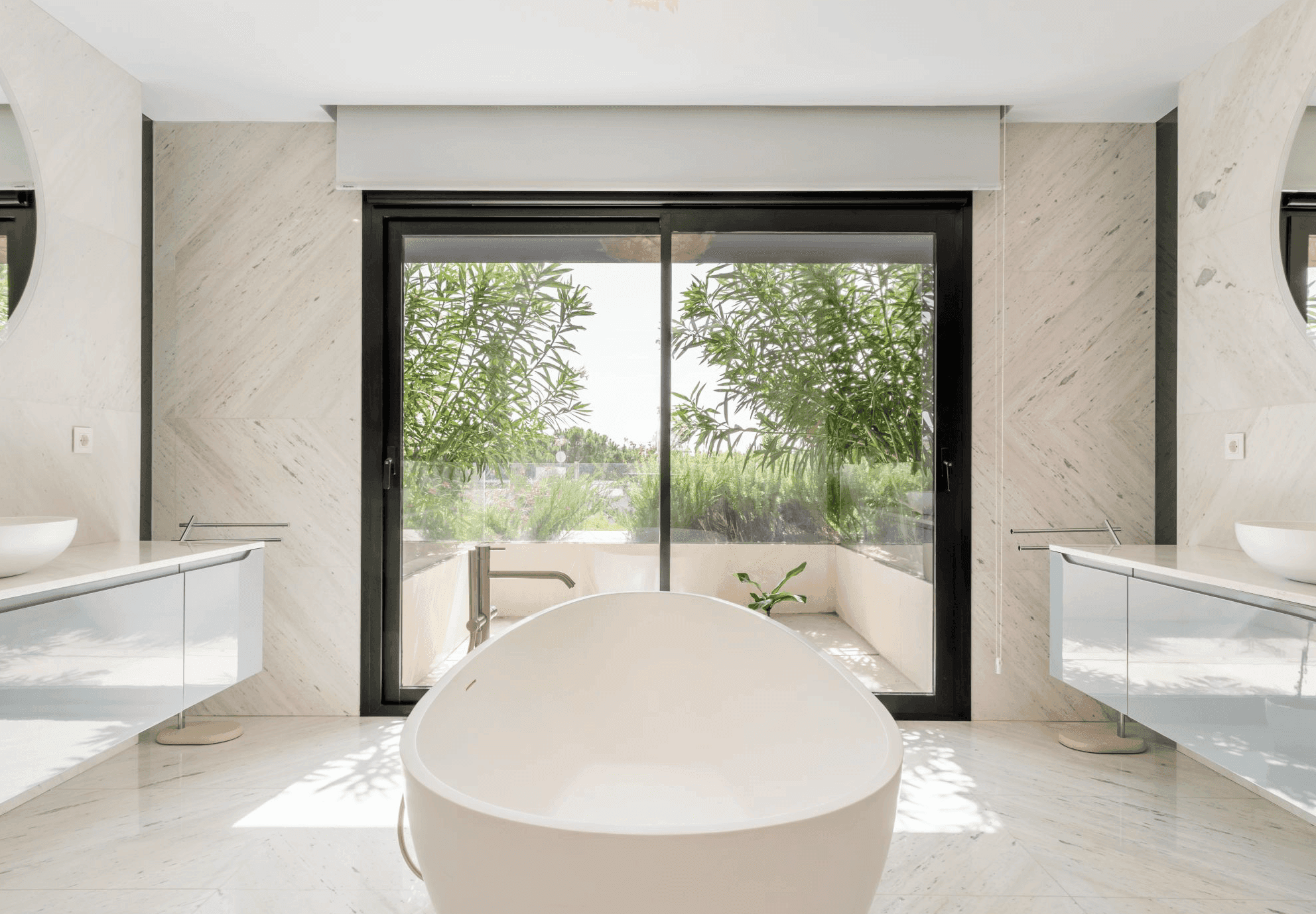 baño chalet moderno las lomas 