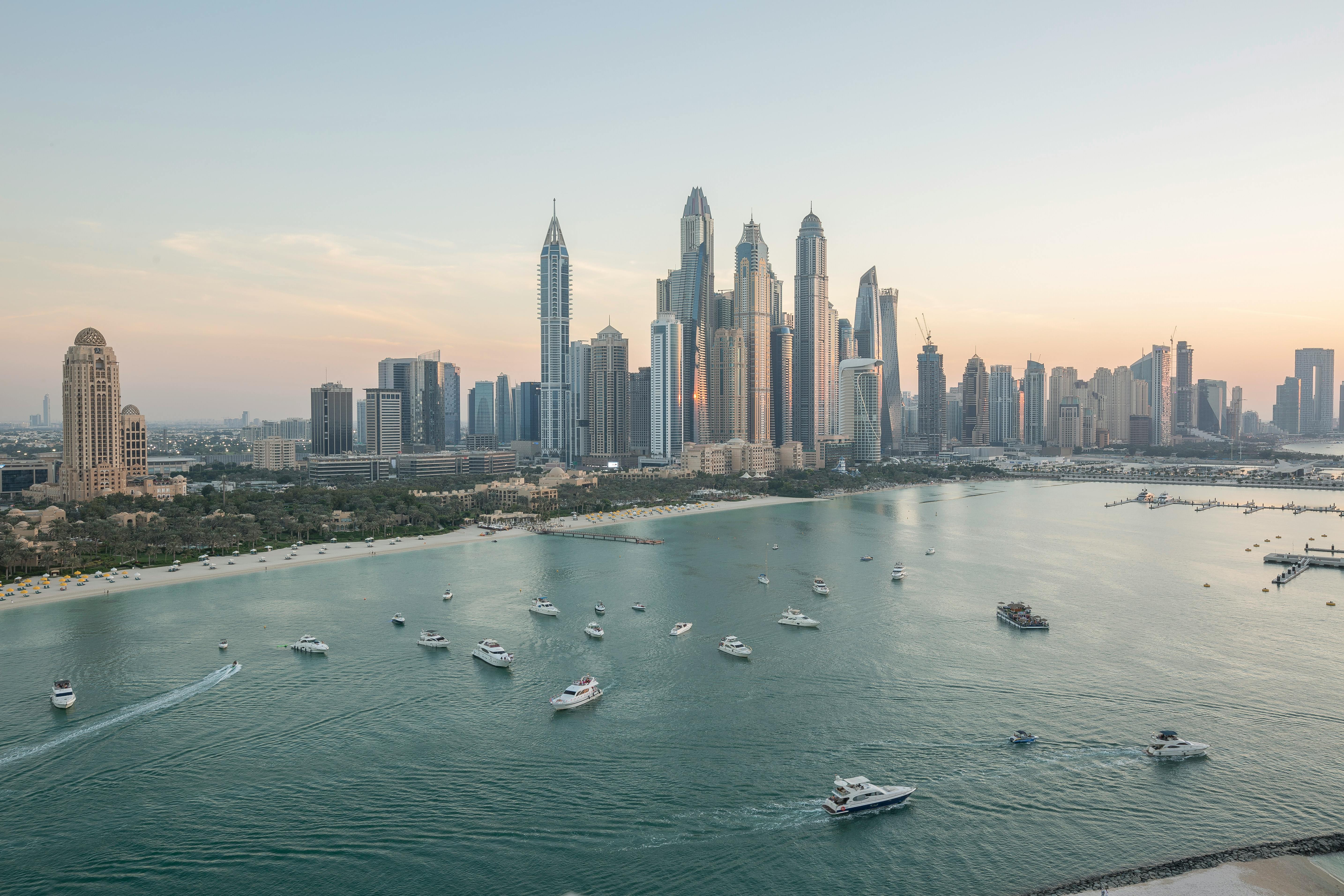 UAE partner Visa requirements