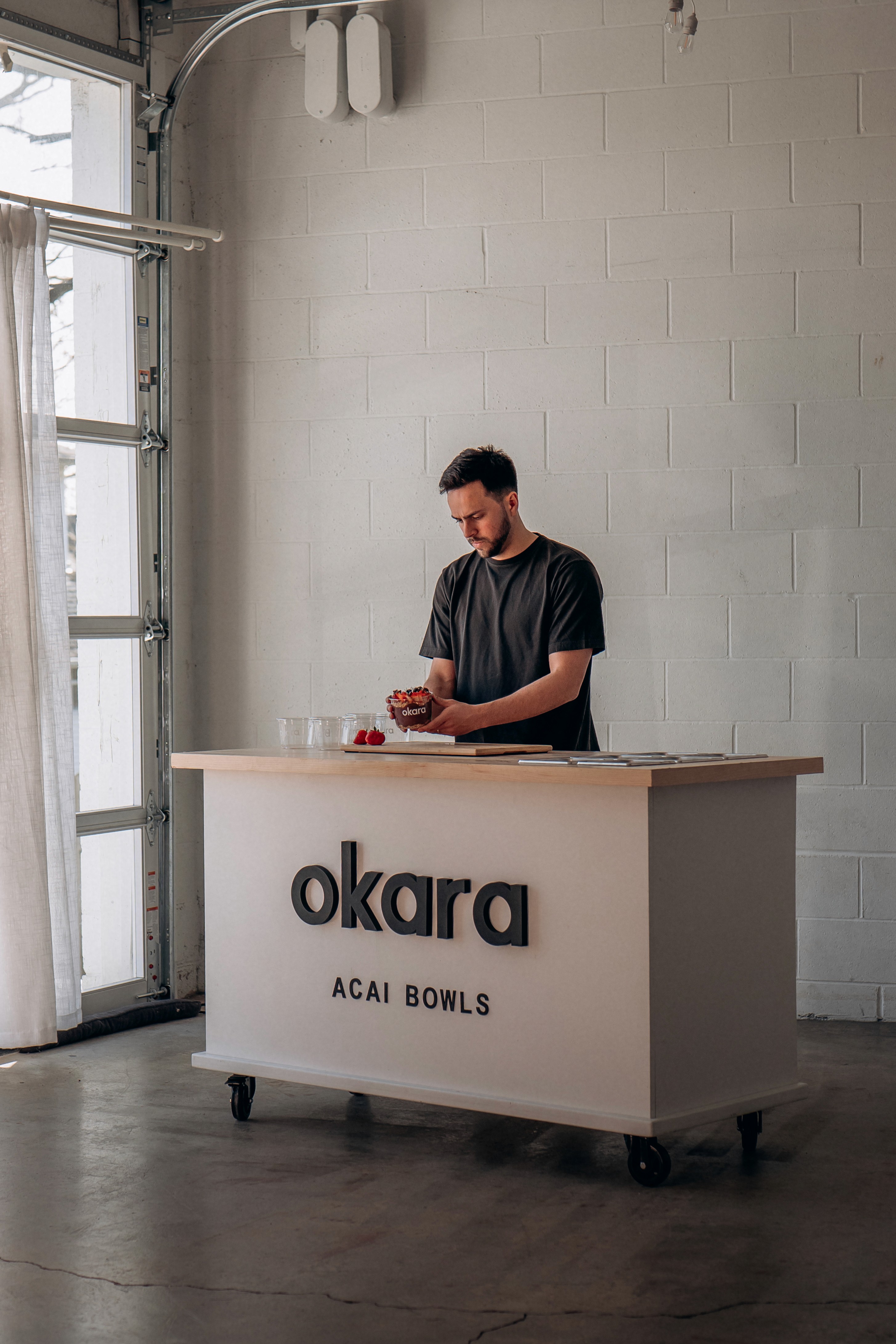person making a contactless payment with a card