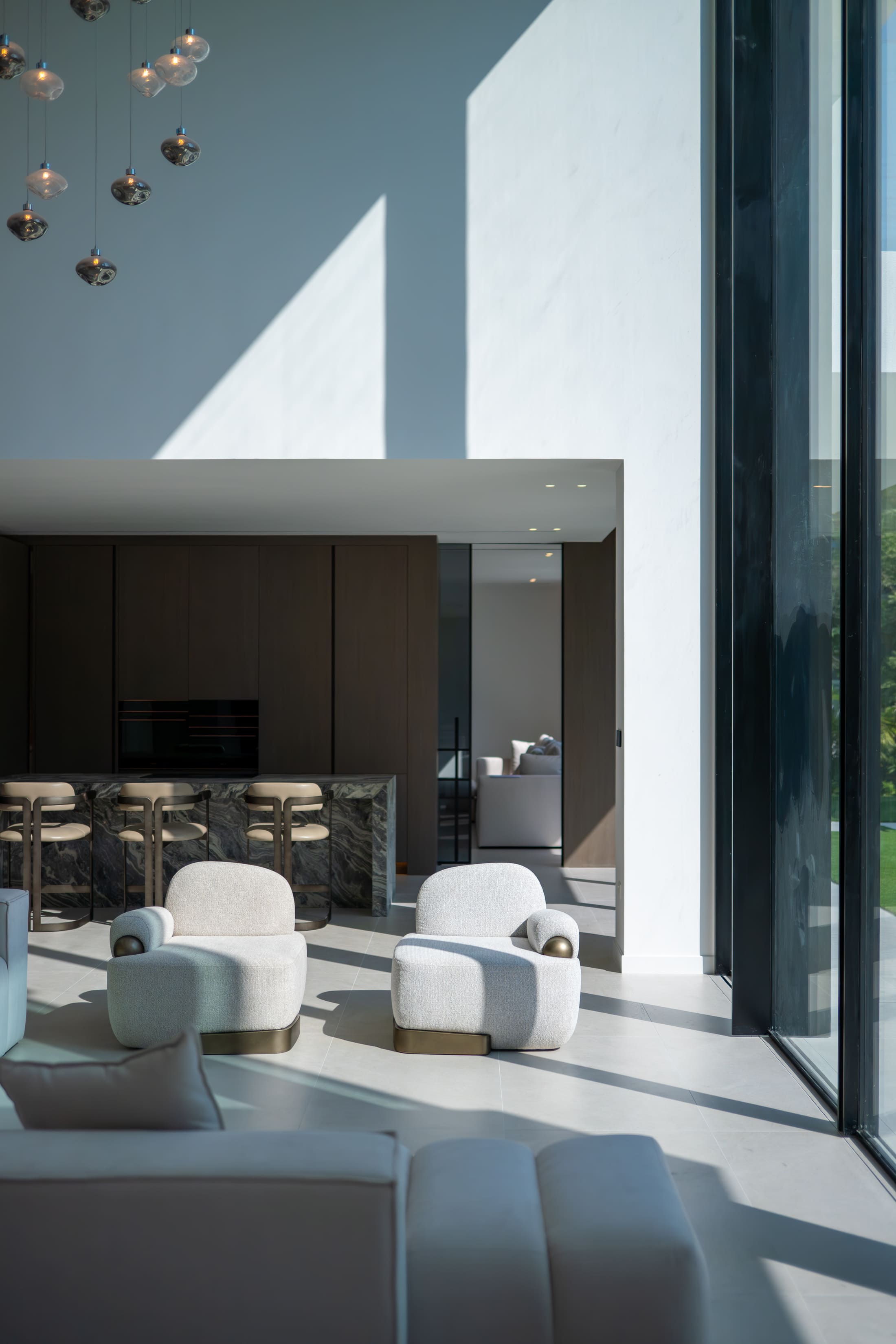 Image of a bedroom and a glass window 