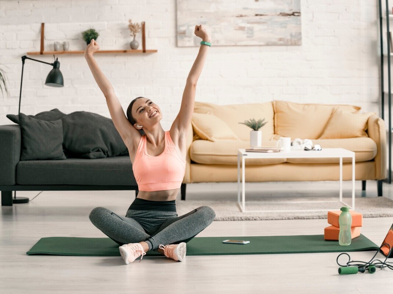 eat before or after workout to lose weight female