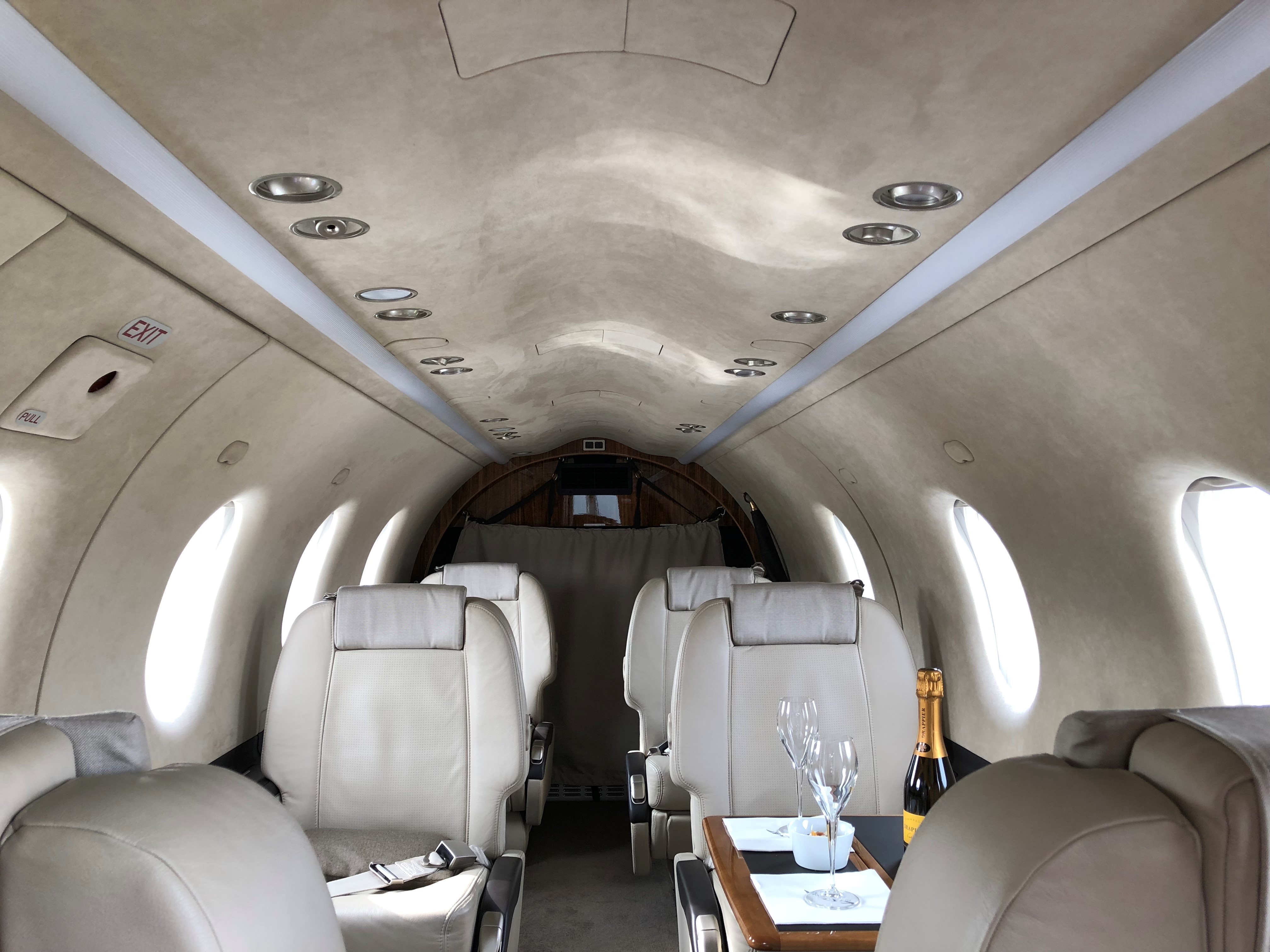 Pilatus PC-12 interior